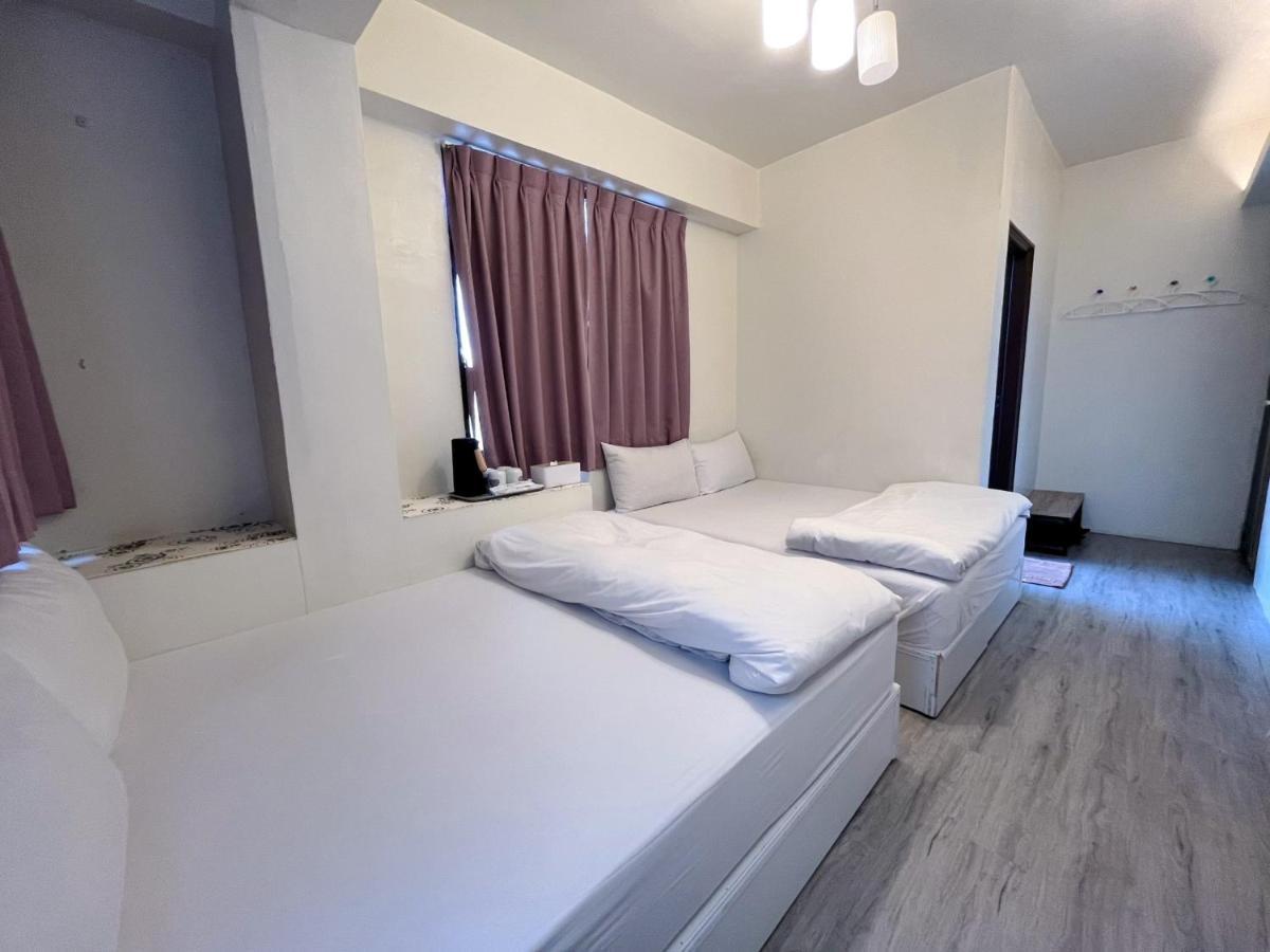Apartament Fengchia Fun House Taizhong Zewnętrze zdjęcie