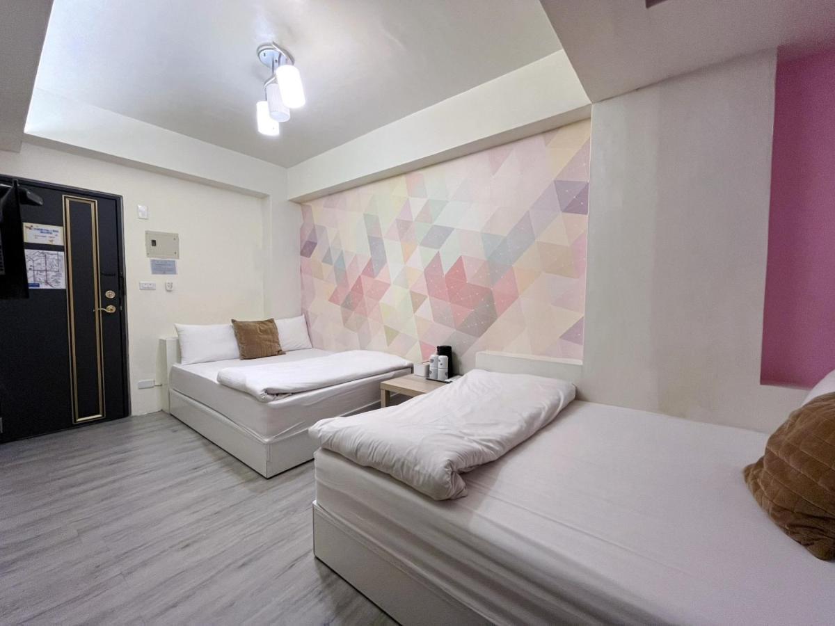 Apartament Fengchia Fun House Taizhong Zewnętrze zdjęcie